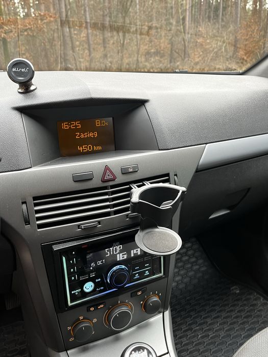 Opel Astra H 1.6 BENZYNA