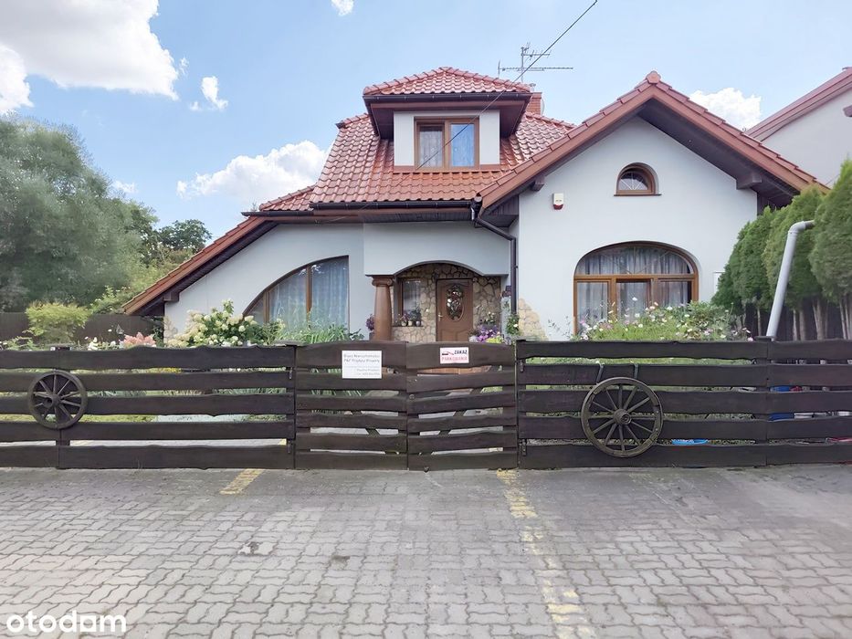 Wyjątkowy Dom 200 M² + Lokal Usługowy 85 M² Z Parkingiem 400 M²