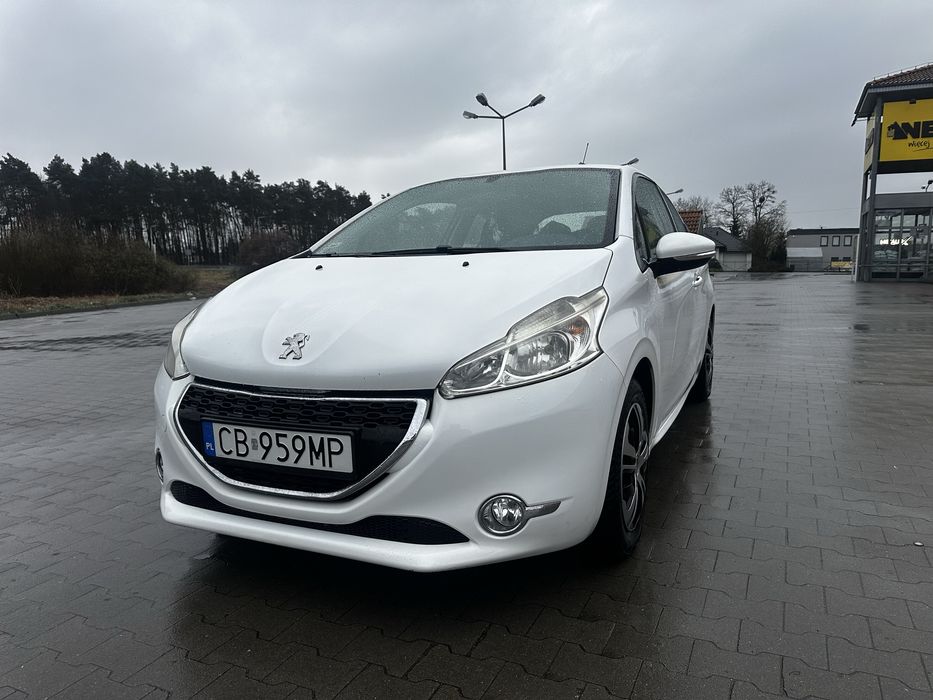 Peugeot 208 | 1.0 PureTech 68km | Zadbany