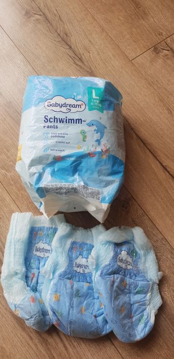 2 szt strój kąpielowy dla chłopca i pieluchy do wody