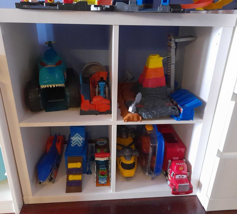 Movel estante ikea