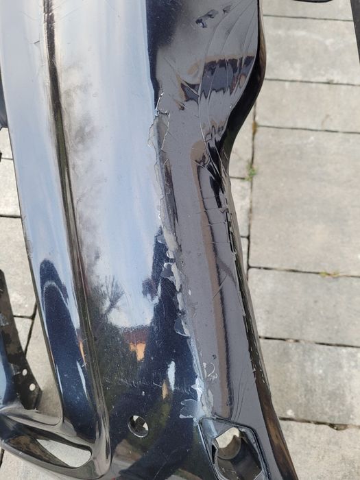 Sprzedam przedni zderzak BMW