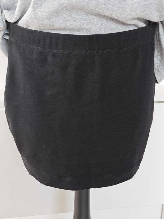 Czarna mini spódnica bawełniana z gumą w pasie Esmara L/XL