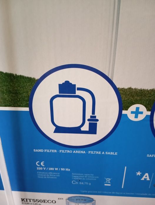 Piscina nova completa (Reservada)