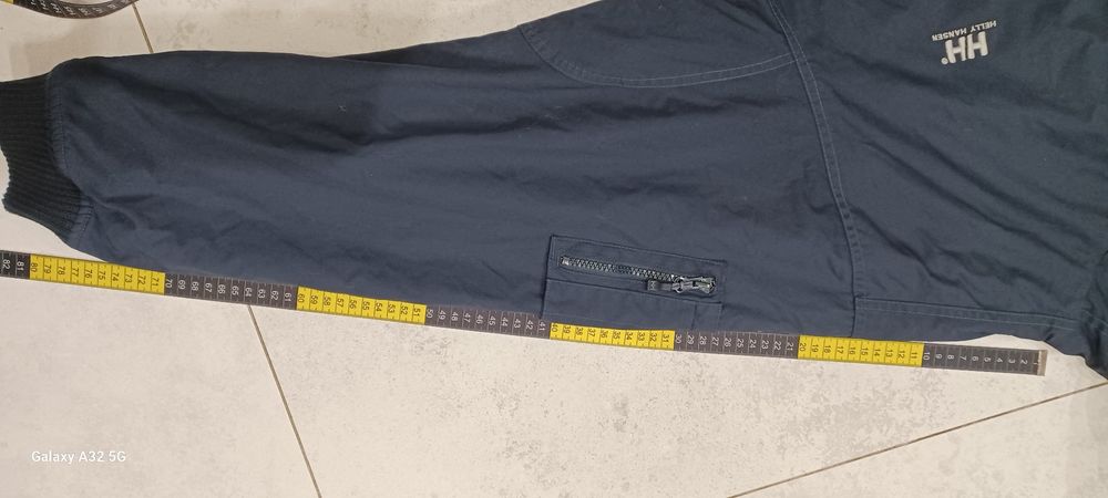 Kurtka Helly Hansen.
