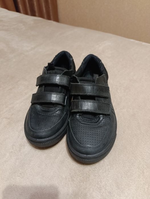 Туфлі ессо на хлопчика 35 р.
