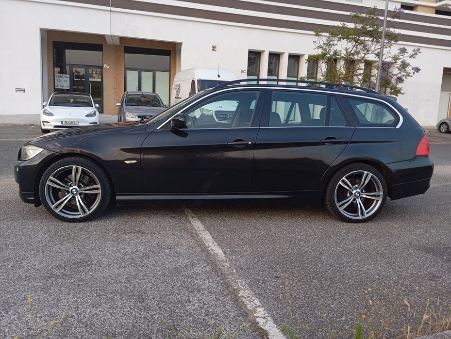 BMW 320d LCI Touring — photo 3