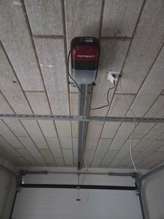 sprzedam nową bramę segmentową 2640 x 2260