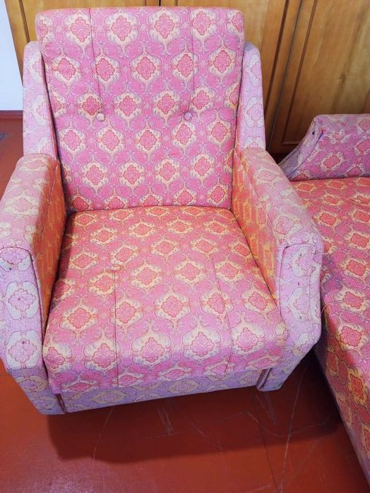 М'які меблі диван і два крісла