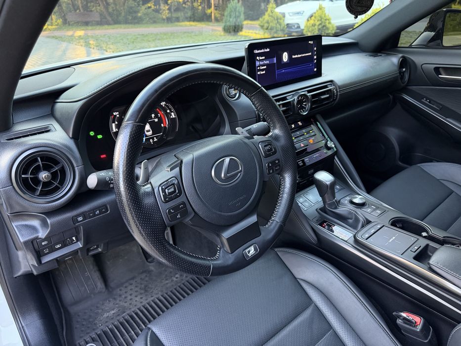 Lexus IS 350 2023p / 64 тис км / задній привід