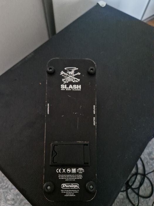 Cry baby SLASH dunlop sc95 wah