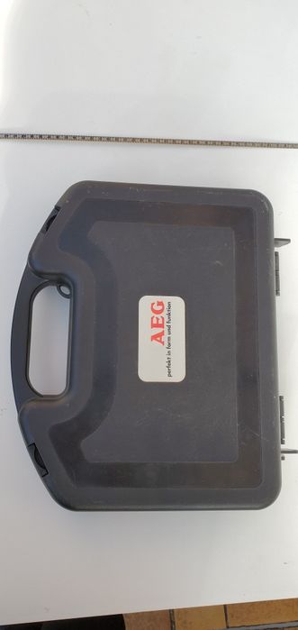 Рації AEG VOXTEL  R320