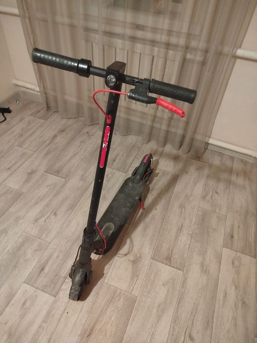 Електро самокат сяомі