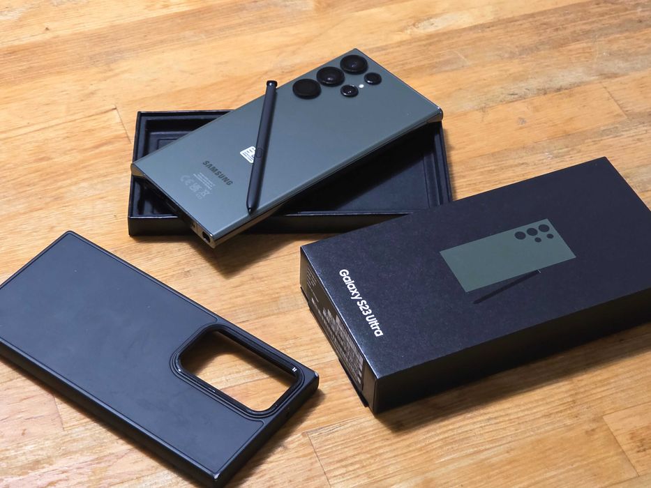 Європа. Samsung Galaxy S23 Ultra 8/256GB Green, 2sim.