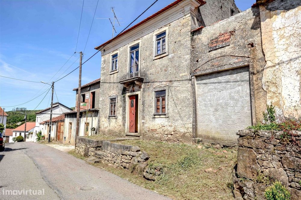 Moradia T3 Venda em Chãos,Ferreira do Zêzere