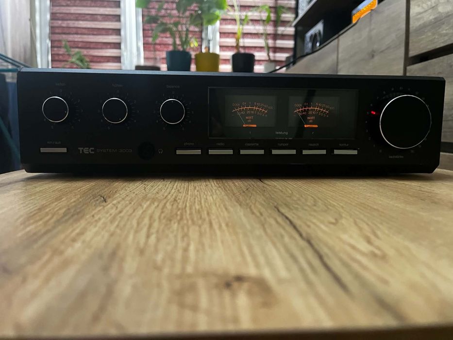 Wzmacniacz audio TEC System 3003 (Mitsubishi)