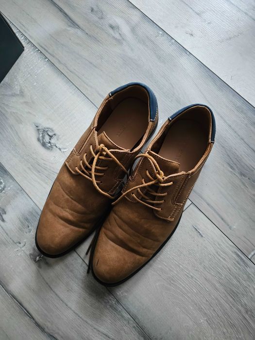 Jak nowe buty do garnituru użyte tylko 3 razy