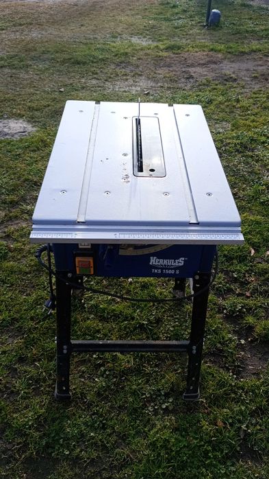 Piły stołowe 2 sztuki.