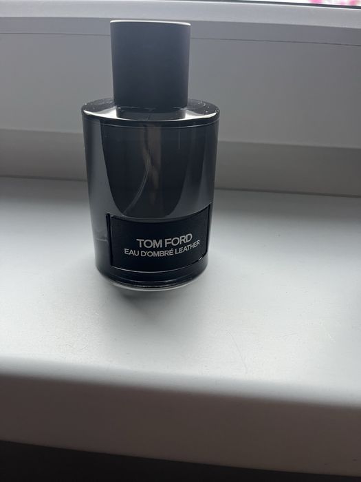 Tom Ford Eau D’Ombré Leather Eau de Toilet 100ml e
