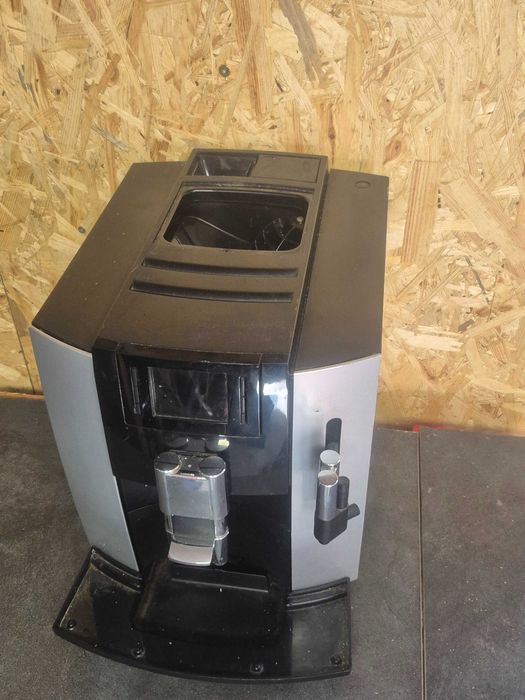 Ekspres Jura E8 / FVm