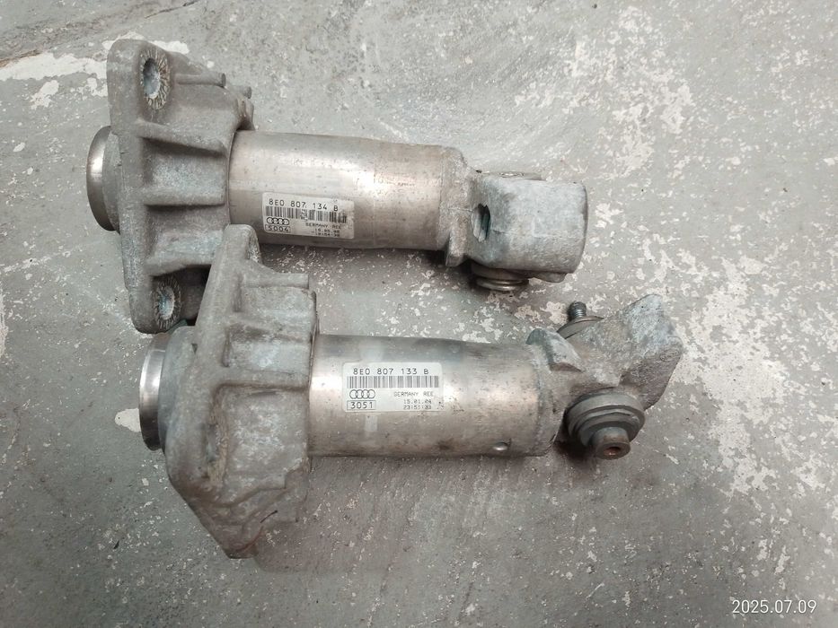 Amortecedor impacto frente drt e esq Audi A4 B6