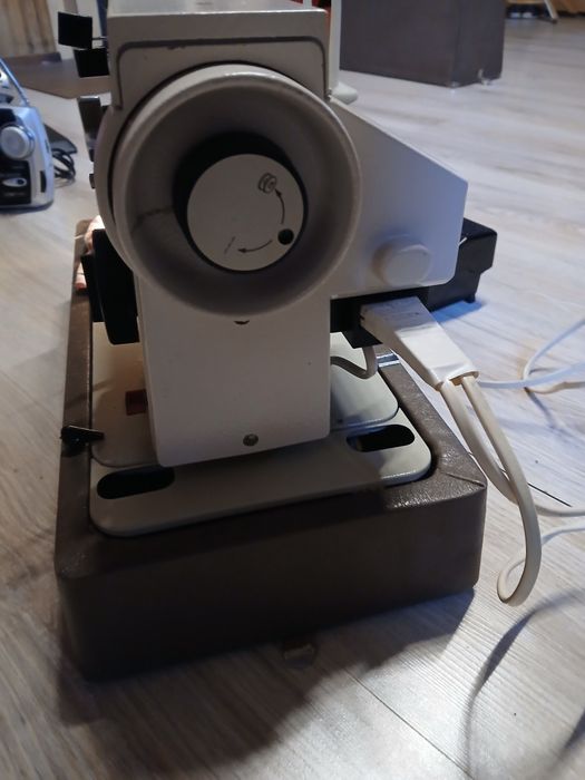 Maszyna do szycia łucznik tur2