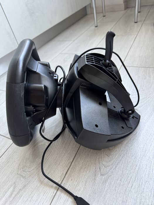 Руль Трастмастер Феррари Т-80