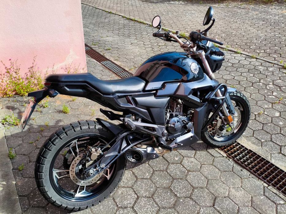 Zontes G1 125 - 18.500 km - Único Dono - Impecável!