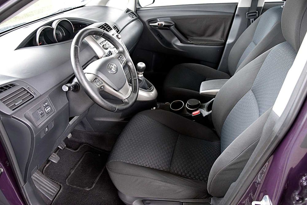 Toyota Verso, 2.0 diesel, 2009 rok, auto 7 osobowe
