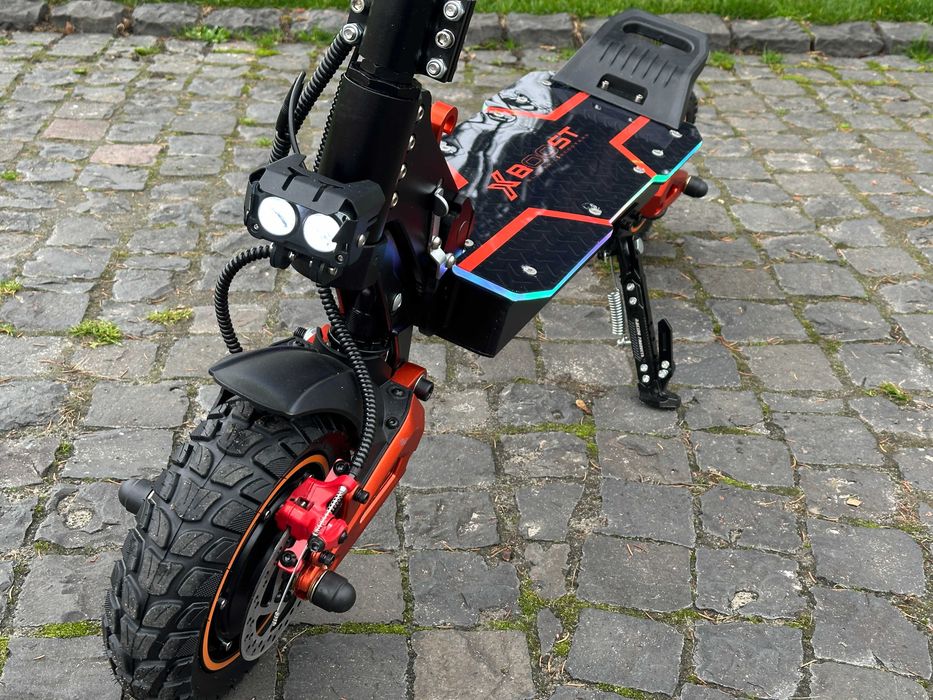 Електросамокат, Электросамокат X-BOOST 004 48V20AH 2400W (2 мотори)