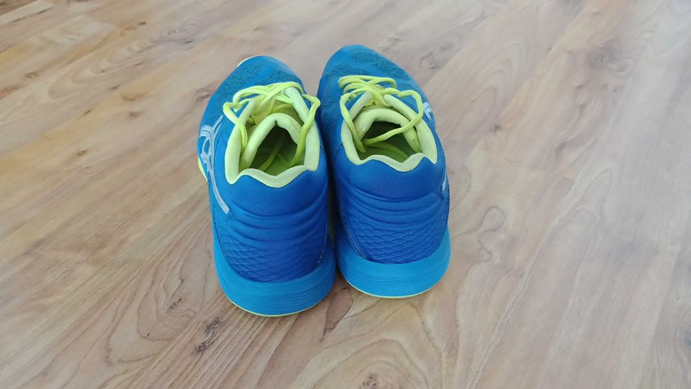 Buty Asics Netburner Ballistic FF + GRATIS. Buty halowe, siatkówka, piłka ręczna, badminton, squash