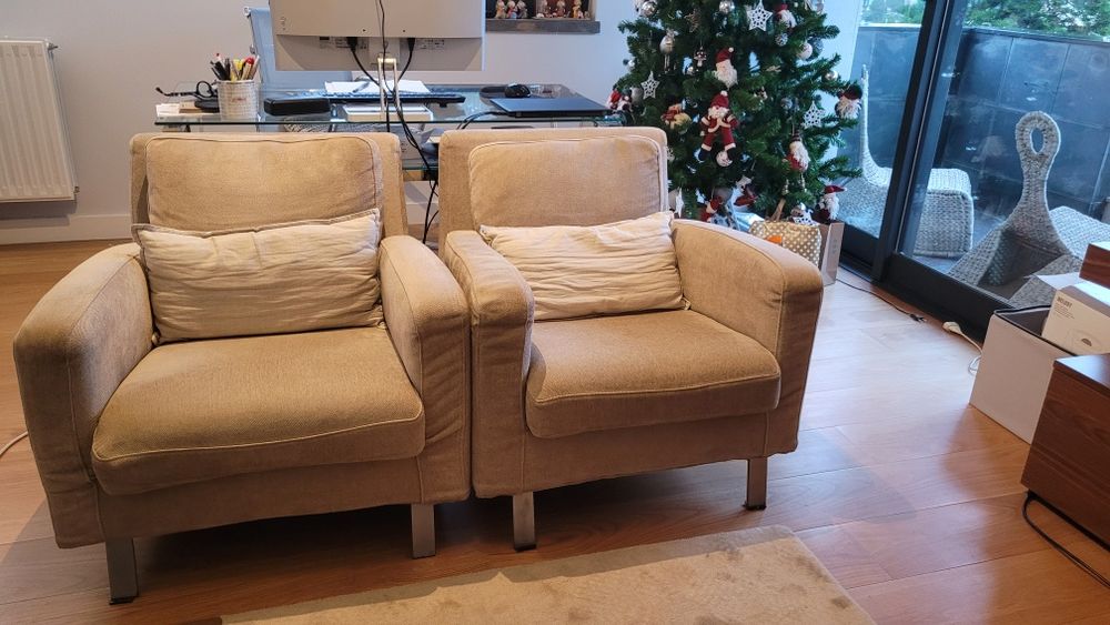 Poltronas de sala beje