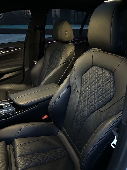 BMW g30 2023 року