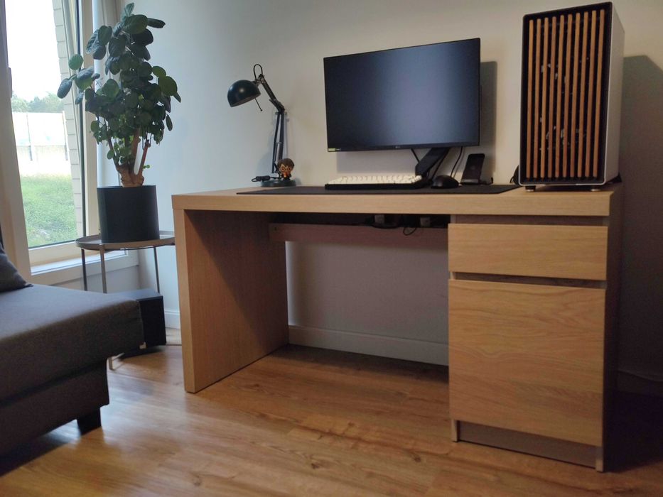 Secretária MALM IKEA - efeito carvalho