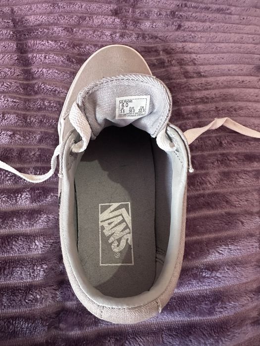 Vans plataforma cinzentos