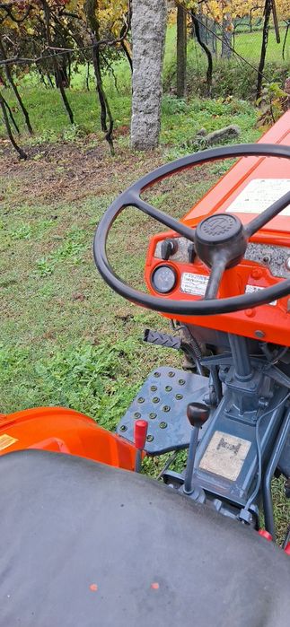 Trator Kubota B7001 s/ Matricula