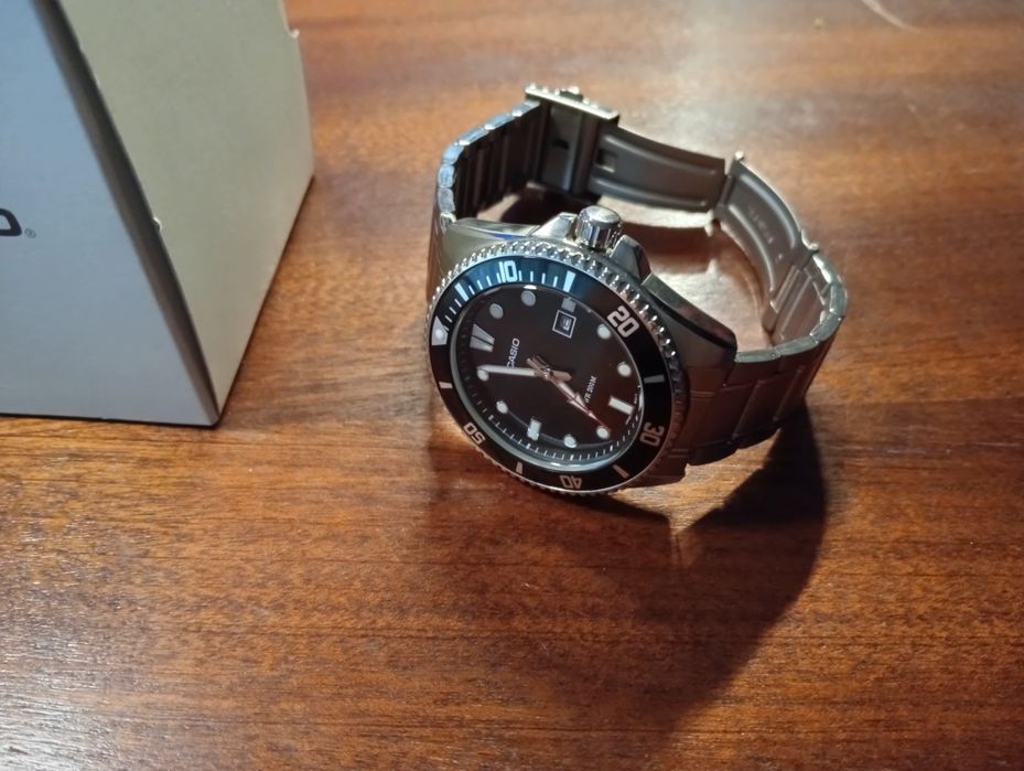 Relógio Casio Diver MDV-107 - Aço Inoxidável 200m