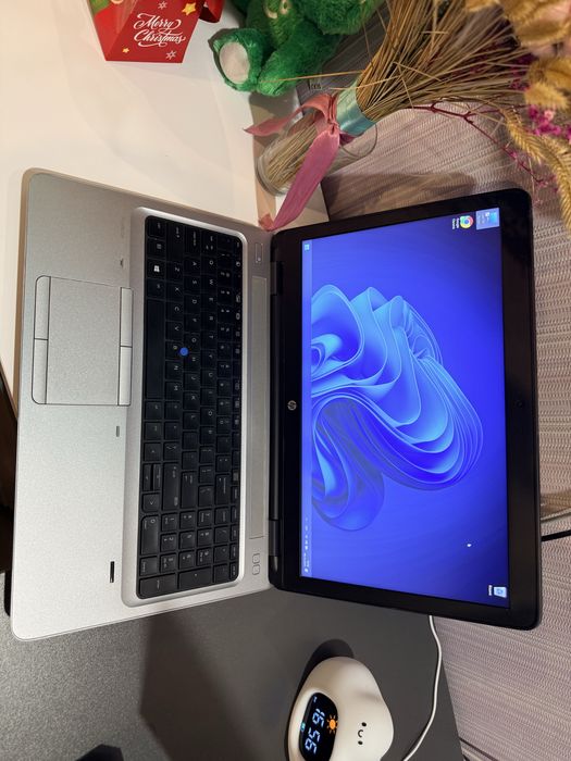 Ноутбук розваги та навчання  HP intel i5+640 ssd+16 ddr4 Стан нового