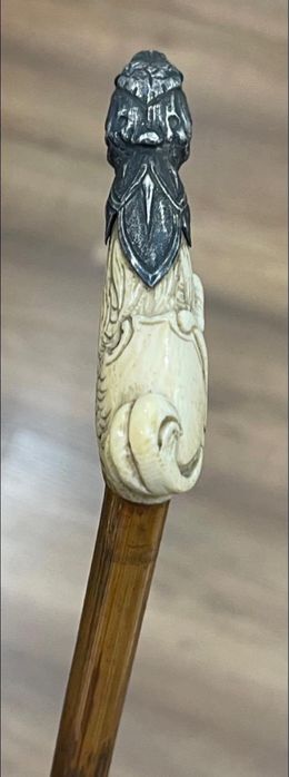 Pingalim/pequena bengala em matéria nobre e prata