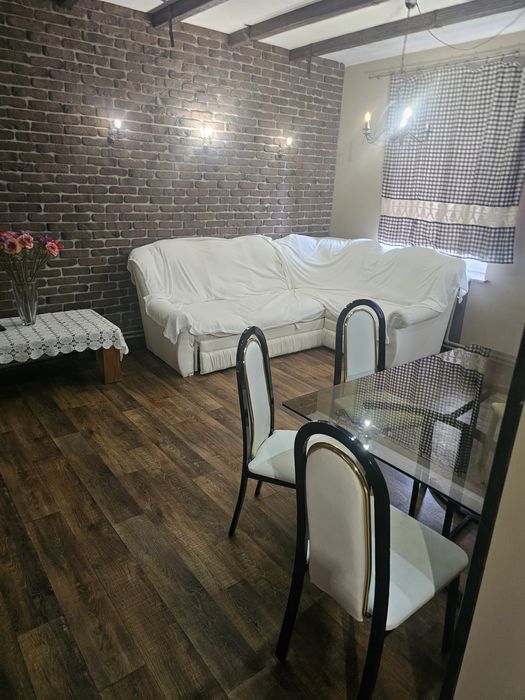 Сдам 2к квартиру в центре люкс класса