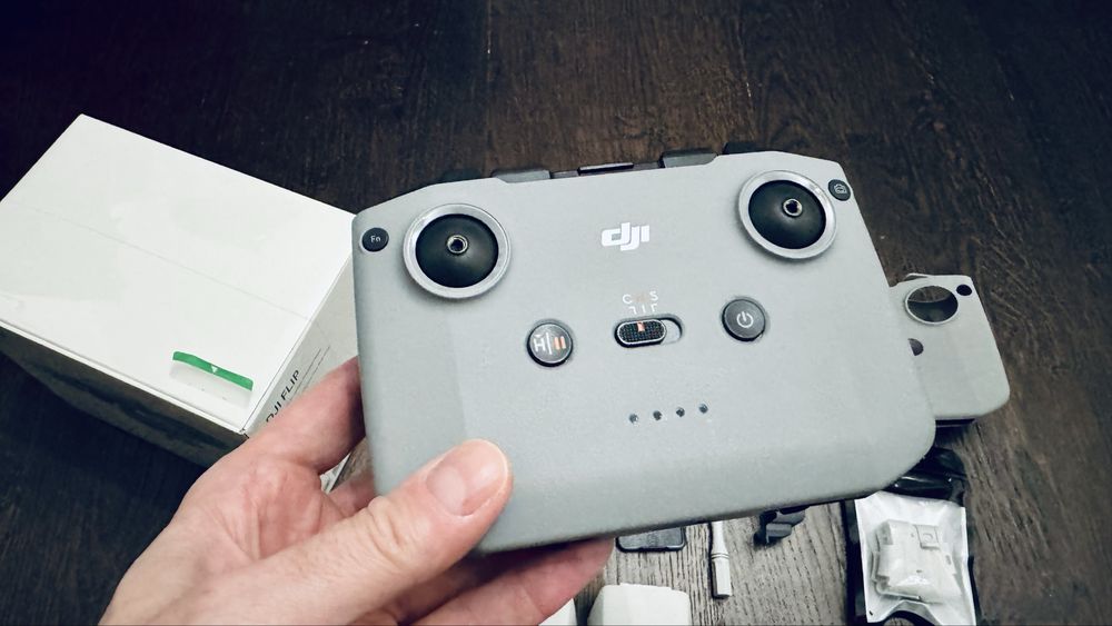 Nowy dron DJI Flip plus akcesoria, bogaty zestaw!