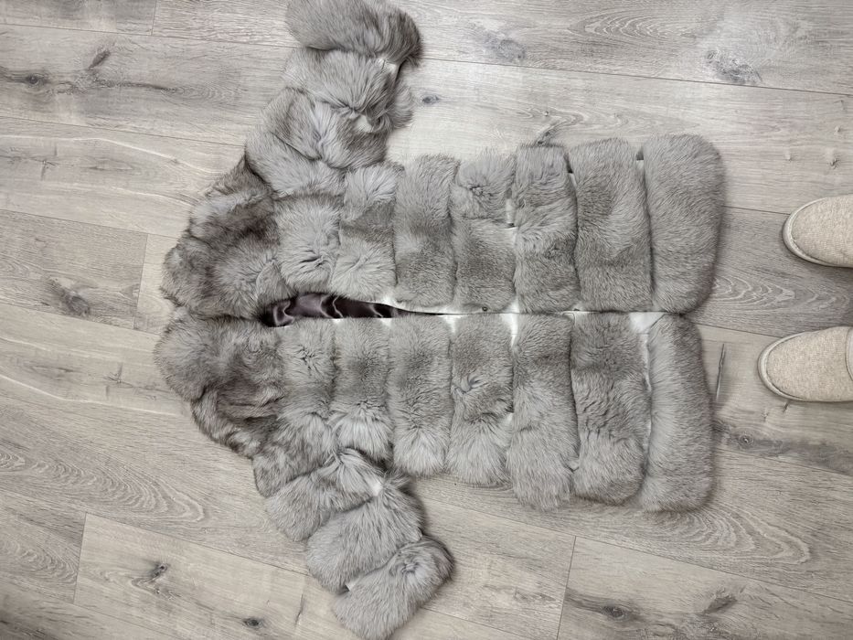 Шуба песец натуральная