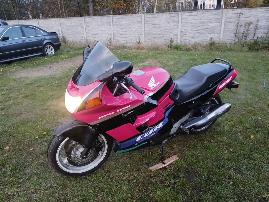 Honda CBR sc24 1992