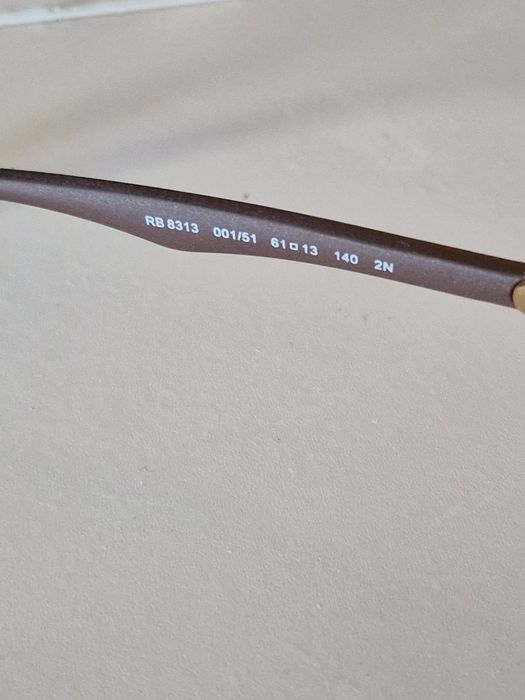 Okulary przeciwsłoneczne Ray-Ban 8313 001/51  CARBON FIBRE