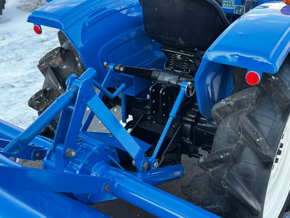 Трактор HINOMOTO E18