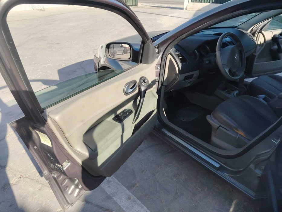 Renault Mégane — fotografia 10