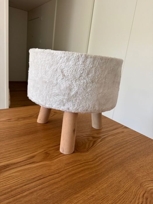 Banco tecido crianças