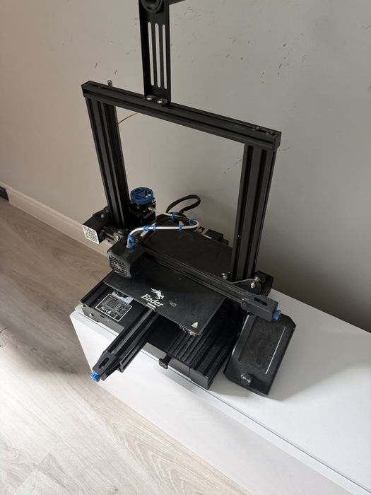 Drukarka 3D Creality Ender 3 V2 – sprawna