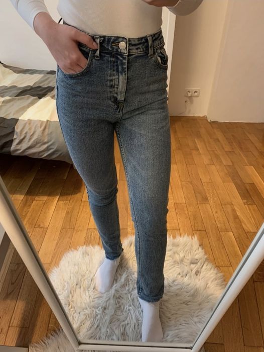Spodnie jeansy 34 / XS straight