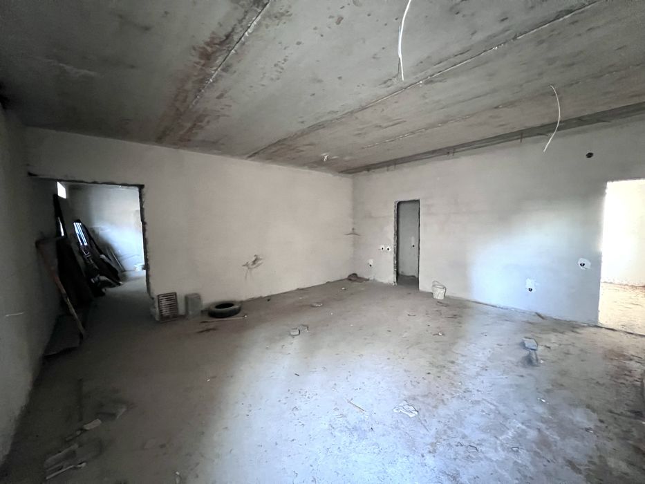 Продаж комерційної нерухомості вільного призначення